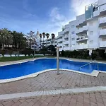 Apartamento Con Vistas A La Psicina Comunitaria Av-29